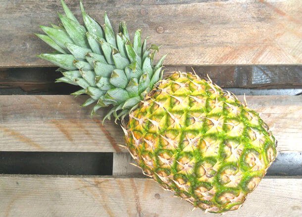 अनानास के फायदे तथा बेहतरीन औषधीय गुण Pineapple ananas ke fayde labh batao